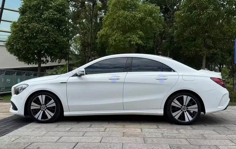Mercedes-Benz CLA (Imported) 2019 CLA 200 Fashion Edition — миниатюра 4