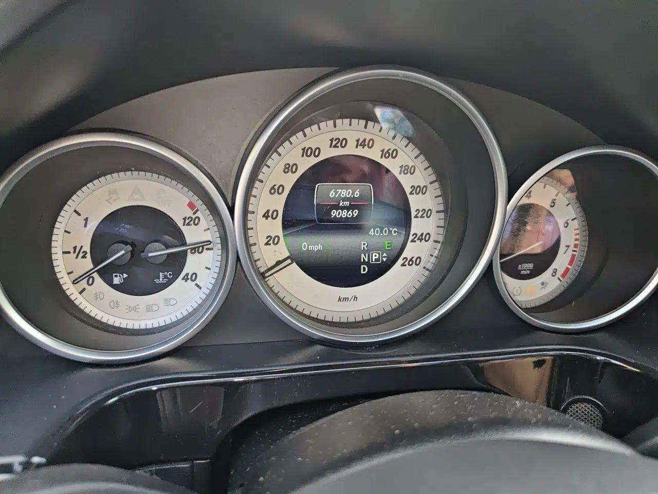 Mercedes-Benz E-Class 2014 E 300 L Sport Luxury Edition — миниатюра 12