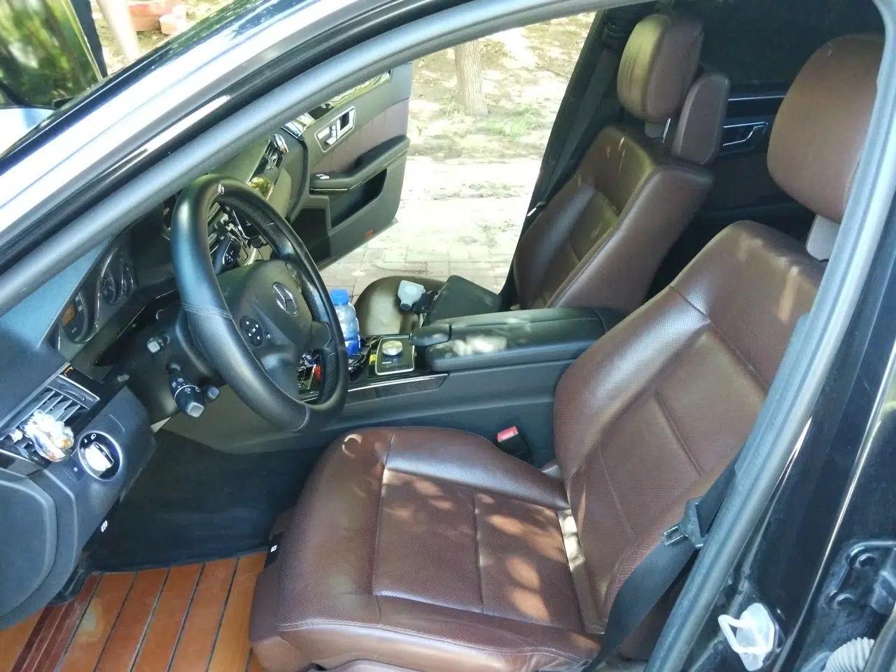 Mercedes-Benz E-Class 2011 E 300 L Fashion Prestige Model — миниатюра 15