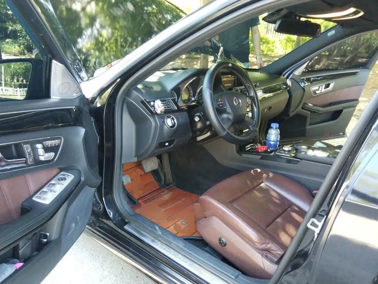 Mercedes-Benz E-Class 2011 E 300 L Fashion Prestige Model — миниатюра 16