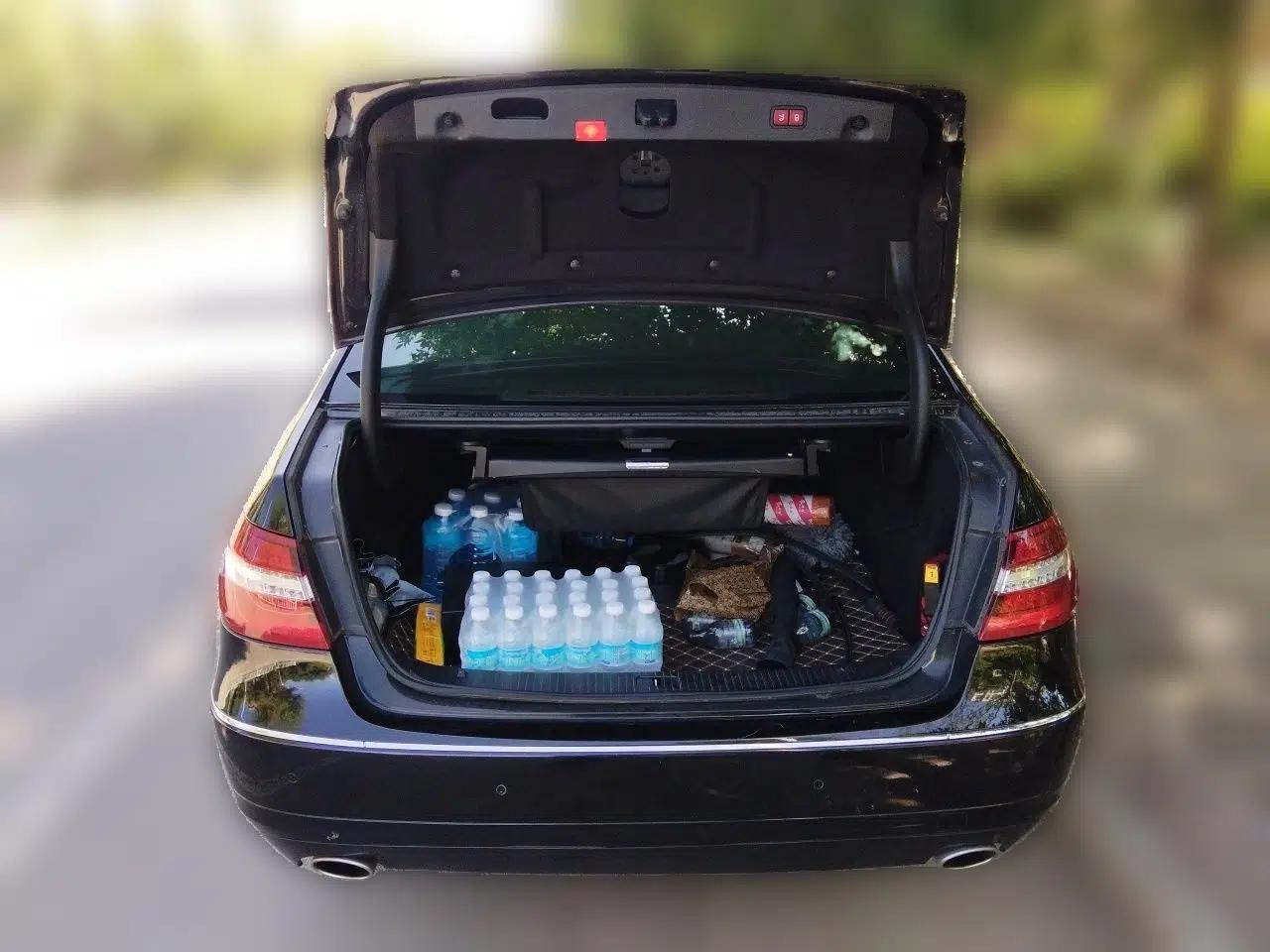 Mercedes-Benz E-Class 2011 E 300 L Fashion Prestige Model — миниатюра 19