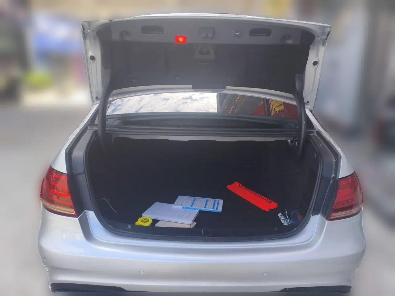Mercedes-Benz E-Class 2015 E 200 L Sport Edition — миниатюра 19