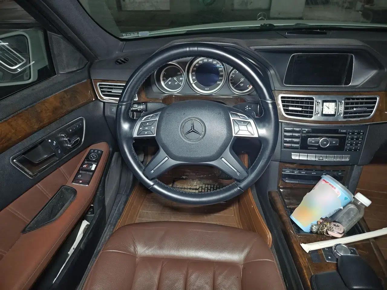 Mercedes-Benz E-Class 2014 E 260 L Luxury Model — миниатюра 10