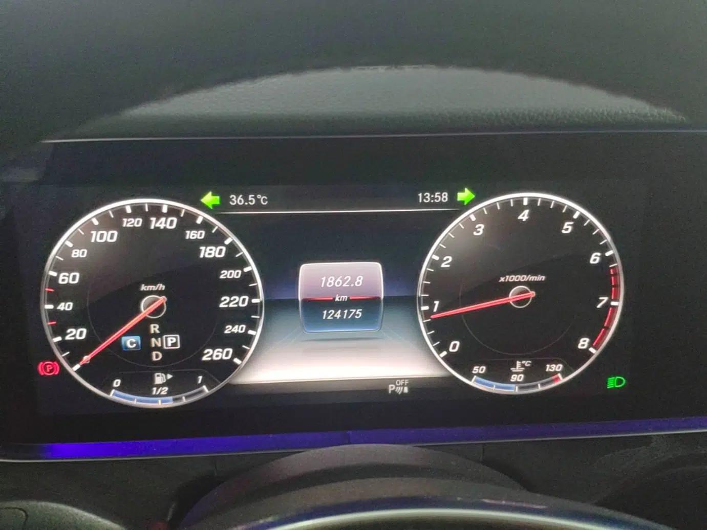 Mercedes-Benz E-Class 2016 E 200 L Sport Edition — миниатюра 14