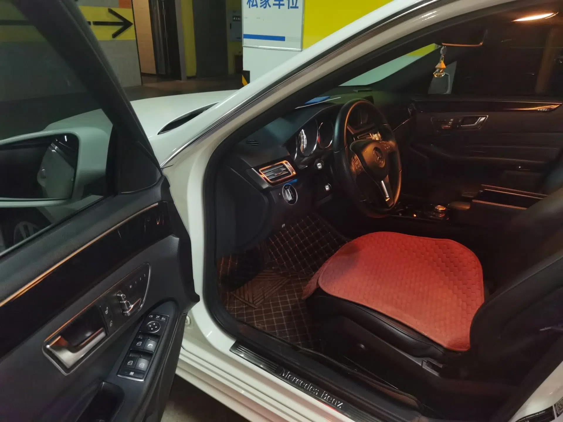 Mercedes-Benz E-Class 2015 E 260 L Sport & Fashion Model — миниатюра 16