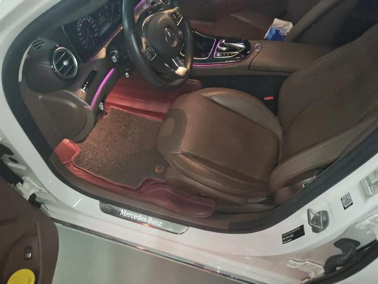 Mercedes-Benz E-Class 2016 E 300 L Luxury Model — миниатюра 16
