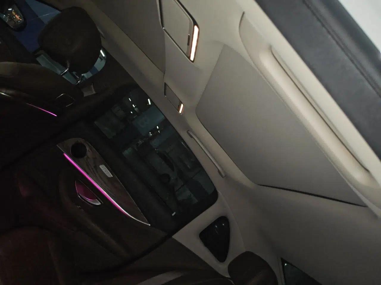 Mercedes-Benz E-Class 2016 E 300 L Luxury Model — миниатюра 18