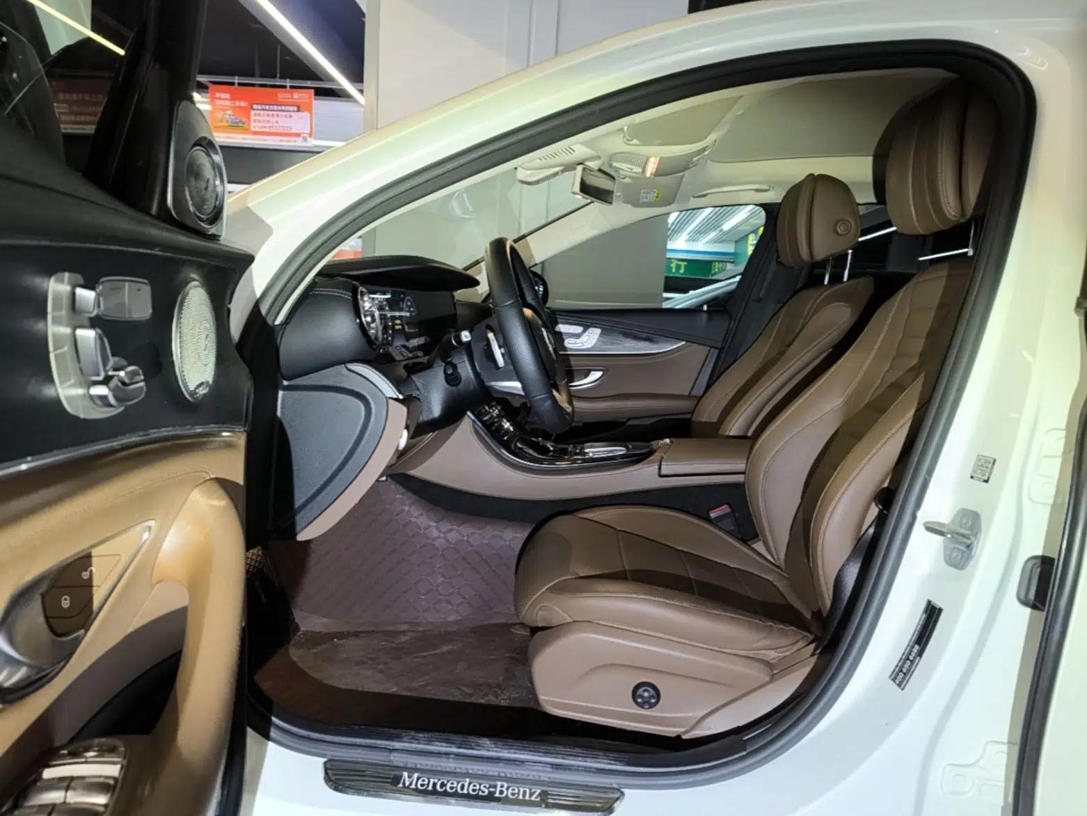 Mercedes-Benz E-Class 2019 E 300 L Sport Luxury Edition — миниатюра 18