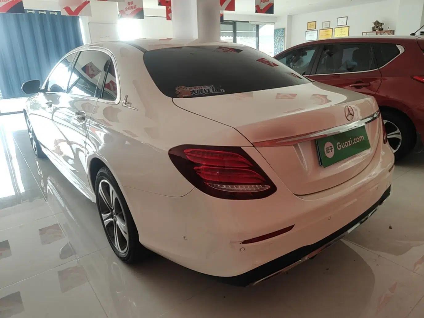 Mercedes-Benz E-Class 2018 Facelift E 200 L Sport Edition — миниатюра 4