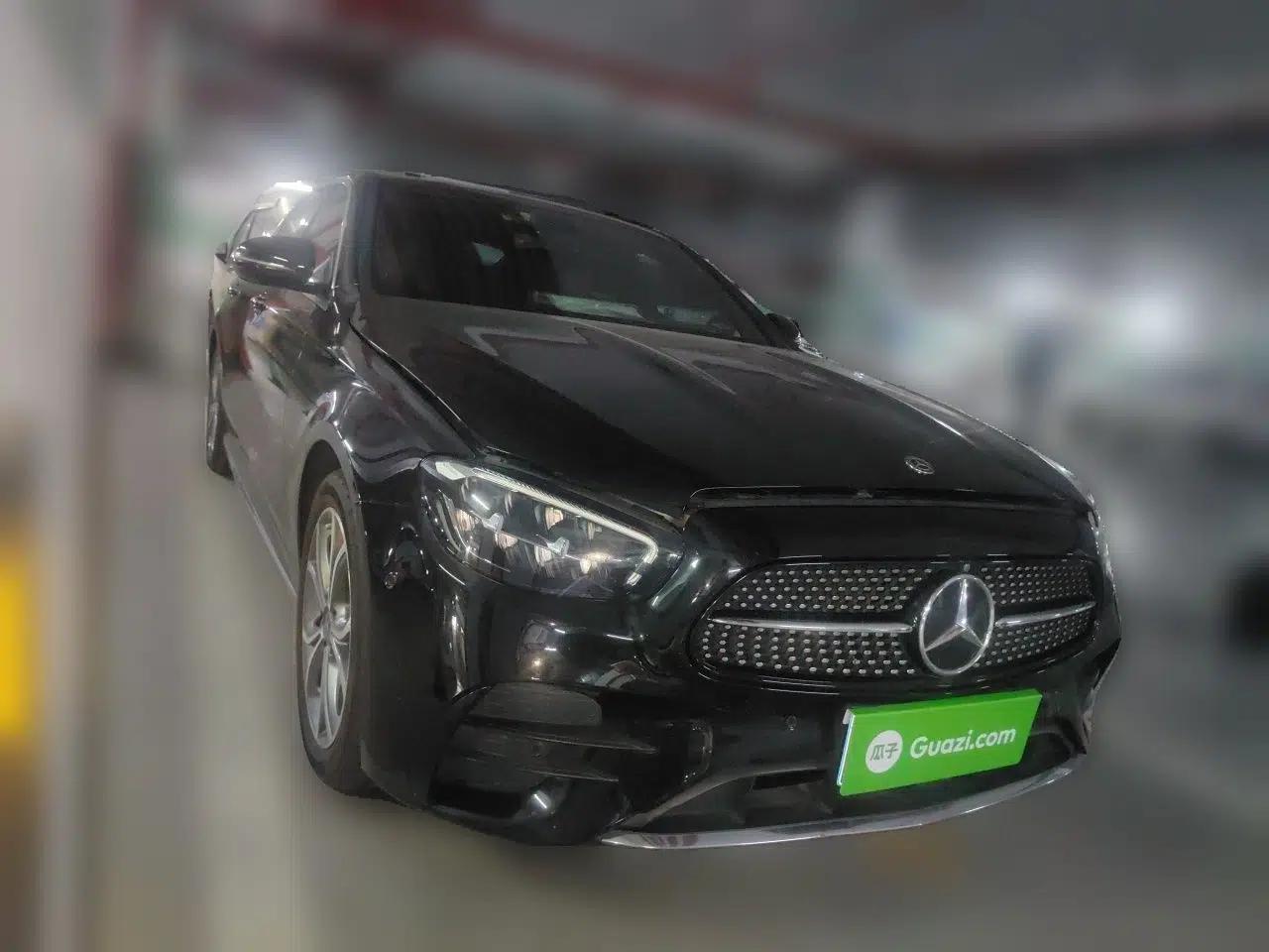 Mercedes-Benz E-Class 2021 E 300 L Sporty and Stylish Model — миниатюра 3