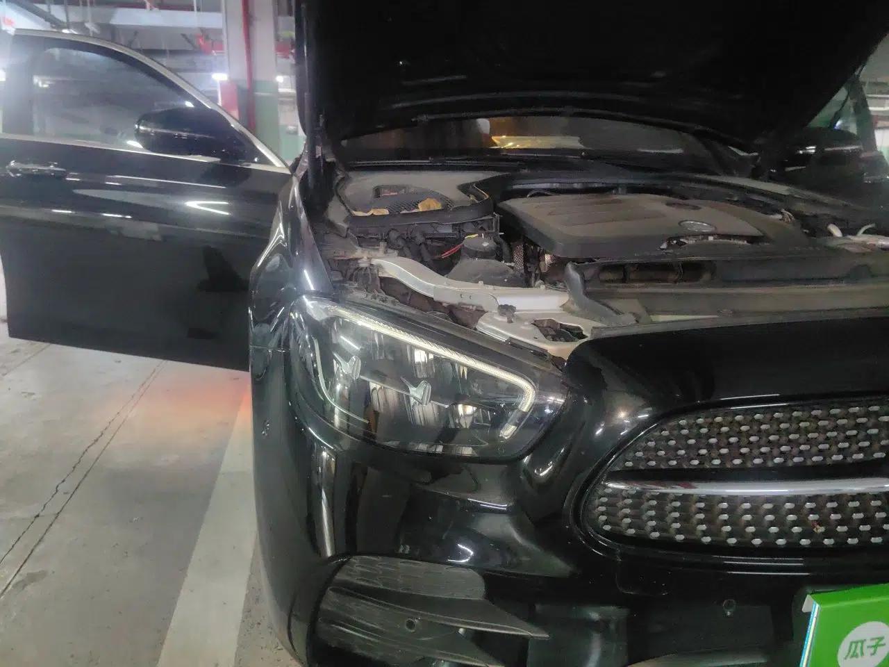 Mercedes-Benz E-Class 2021 E 300 L Sporty and Stylish Model — миниатюра 7