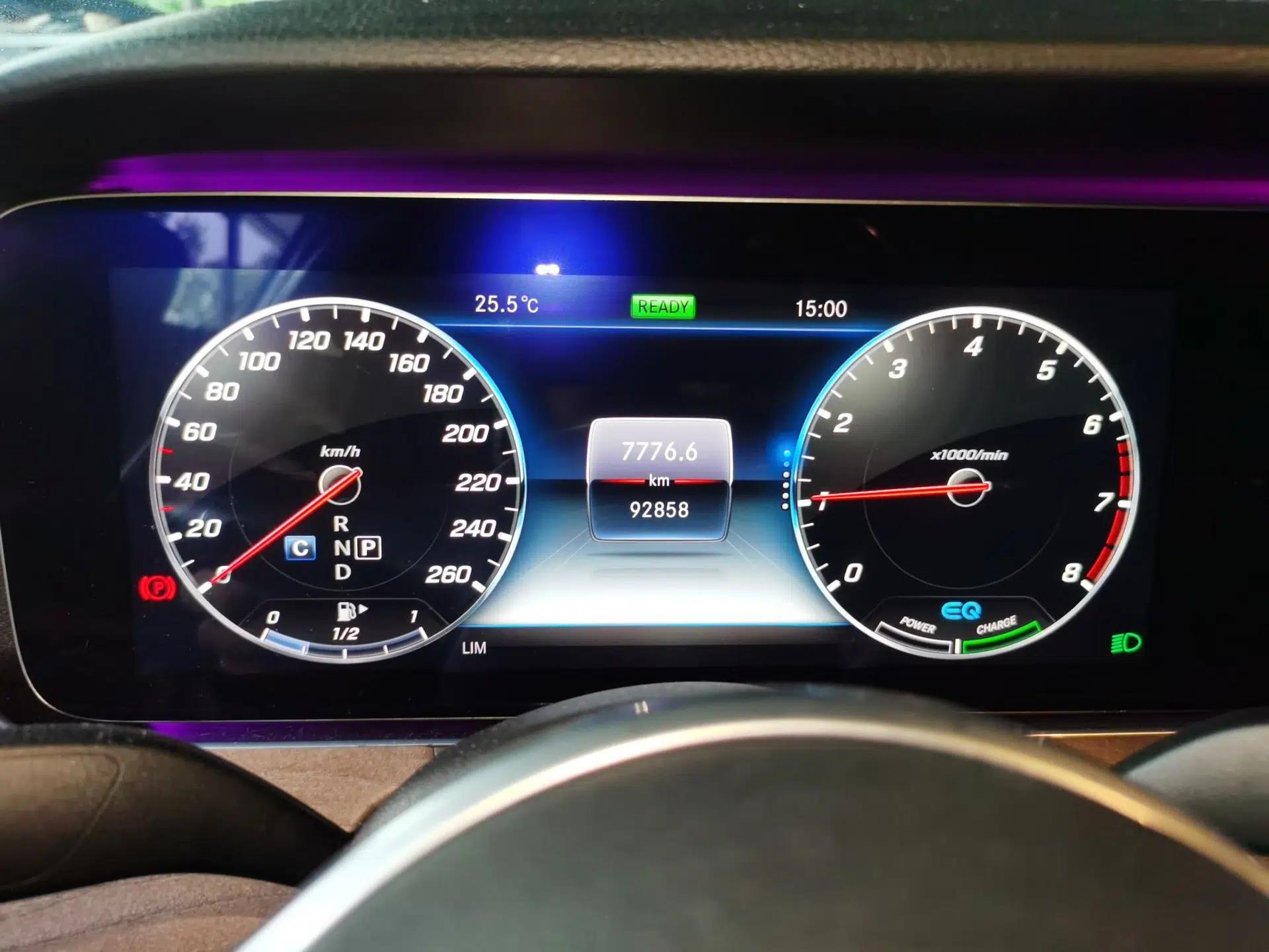Mercedes-Benz E-Class 2020 Facelift E 260 L — миниатюра 11
