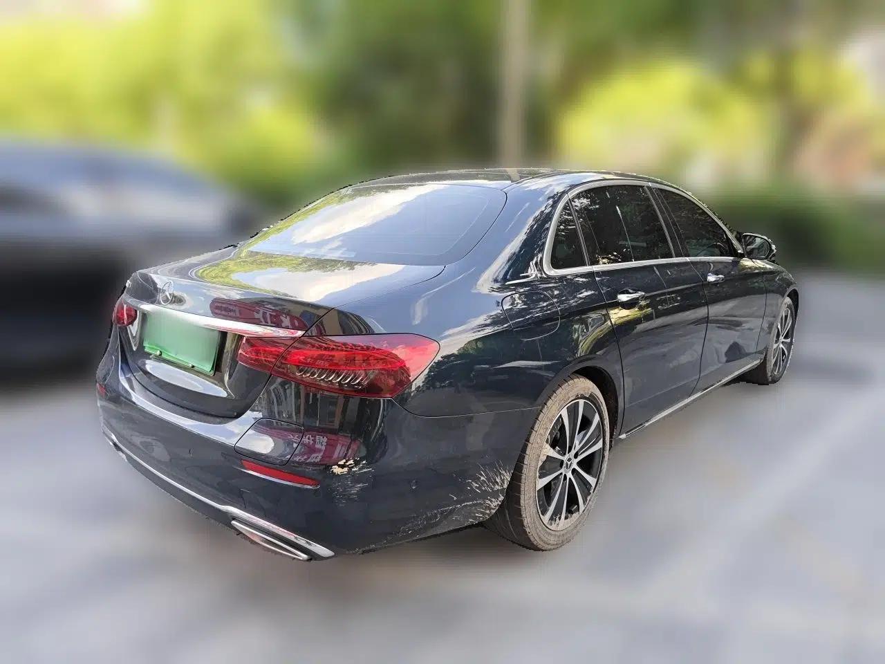 Mercedes-Benz E-Class New Energy 2022 E 350 e L Plug-in Hybrid Sedan — миниатюра 6