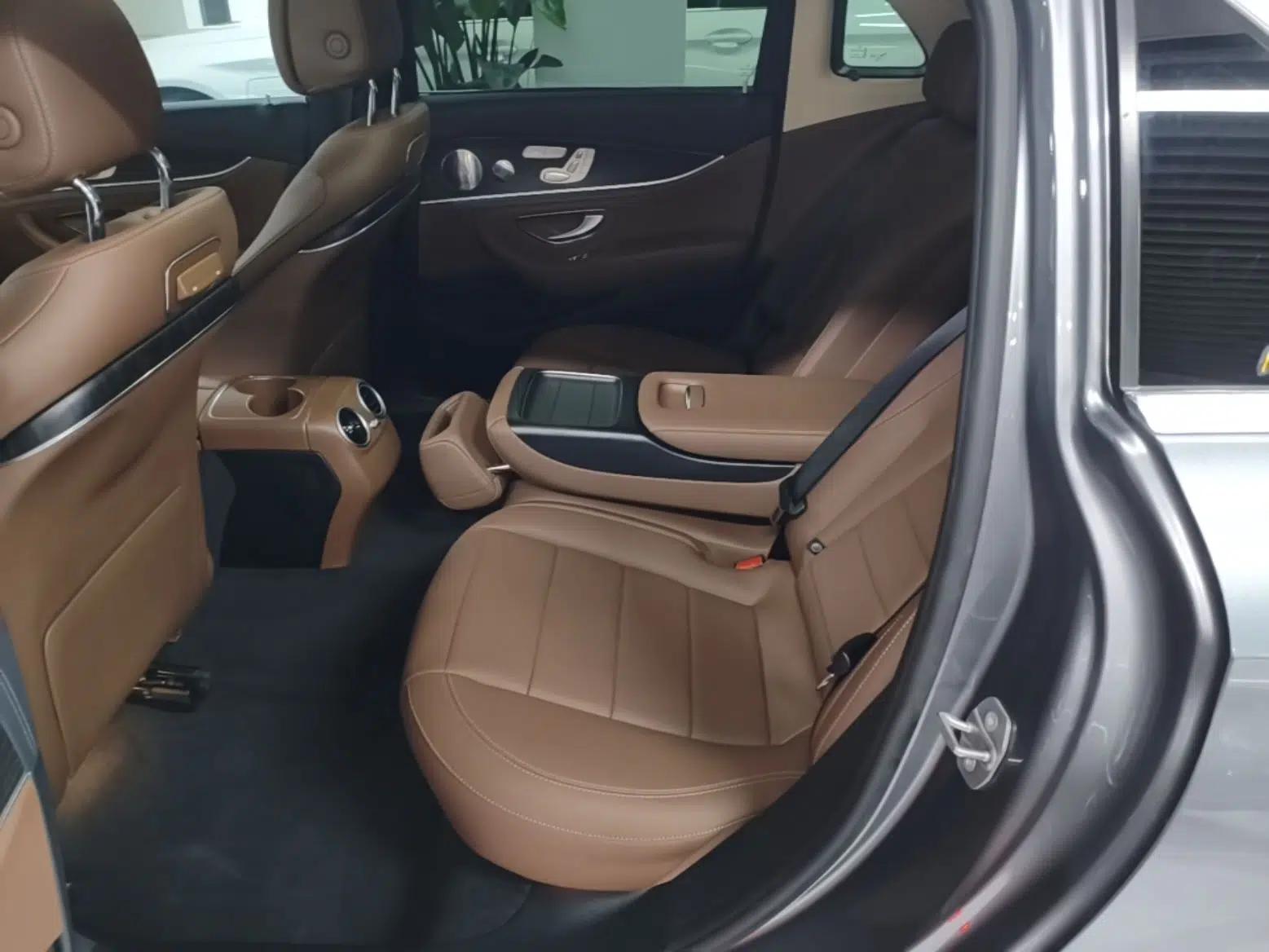 Mercedes-Benz E-Class 2020 Restyled E 300 L Sport Exclusive Edition — миниатюра 25