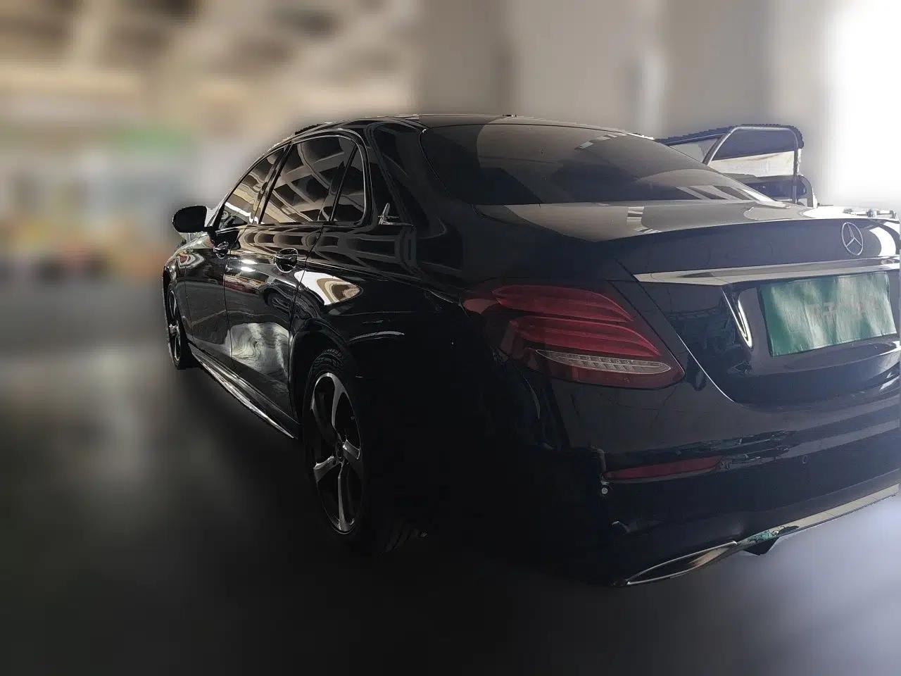 Mercedes-Benz E-Class 2019 E 300 L Sporty and Stylish Model — миниатюра 4