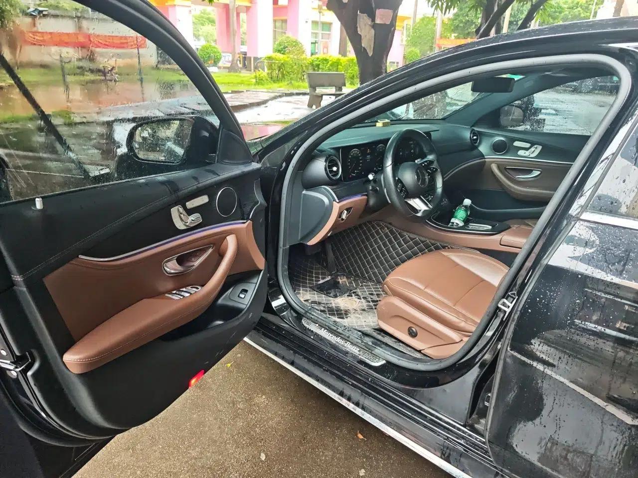 Mercedes-Benz E-Class 2021 E 300 L Sporty and Stylish Model — миниатюра 16