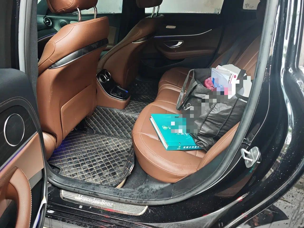 Mercedes-Benz E-Class 2021 E 300 L Sporty and Stylish Model — миниатюра 17