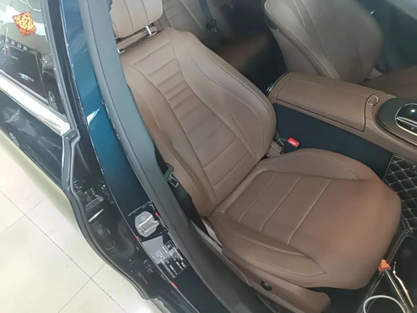 Mercedes-Benz E-Class 2021 E 300 L Sporty and Stylish Model — миниатюра 19