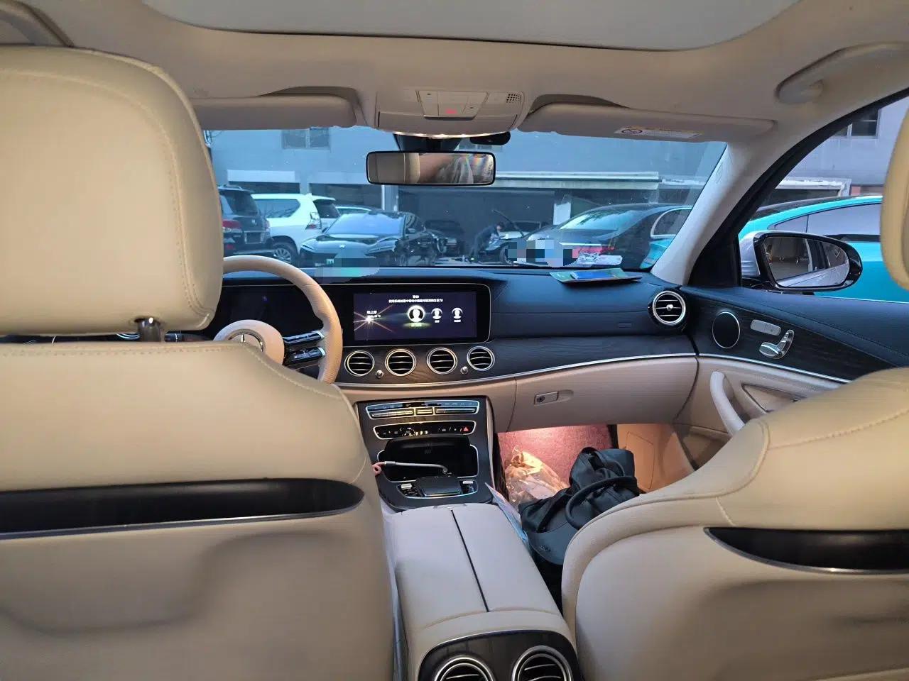 Mercedes-Benz E-Class 2022 Second Facelift E 300 L Sporty and Stylish Edition — миниатюра 18
