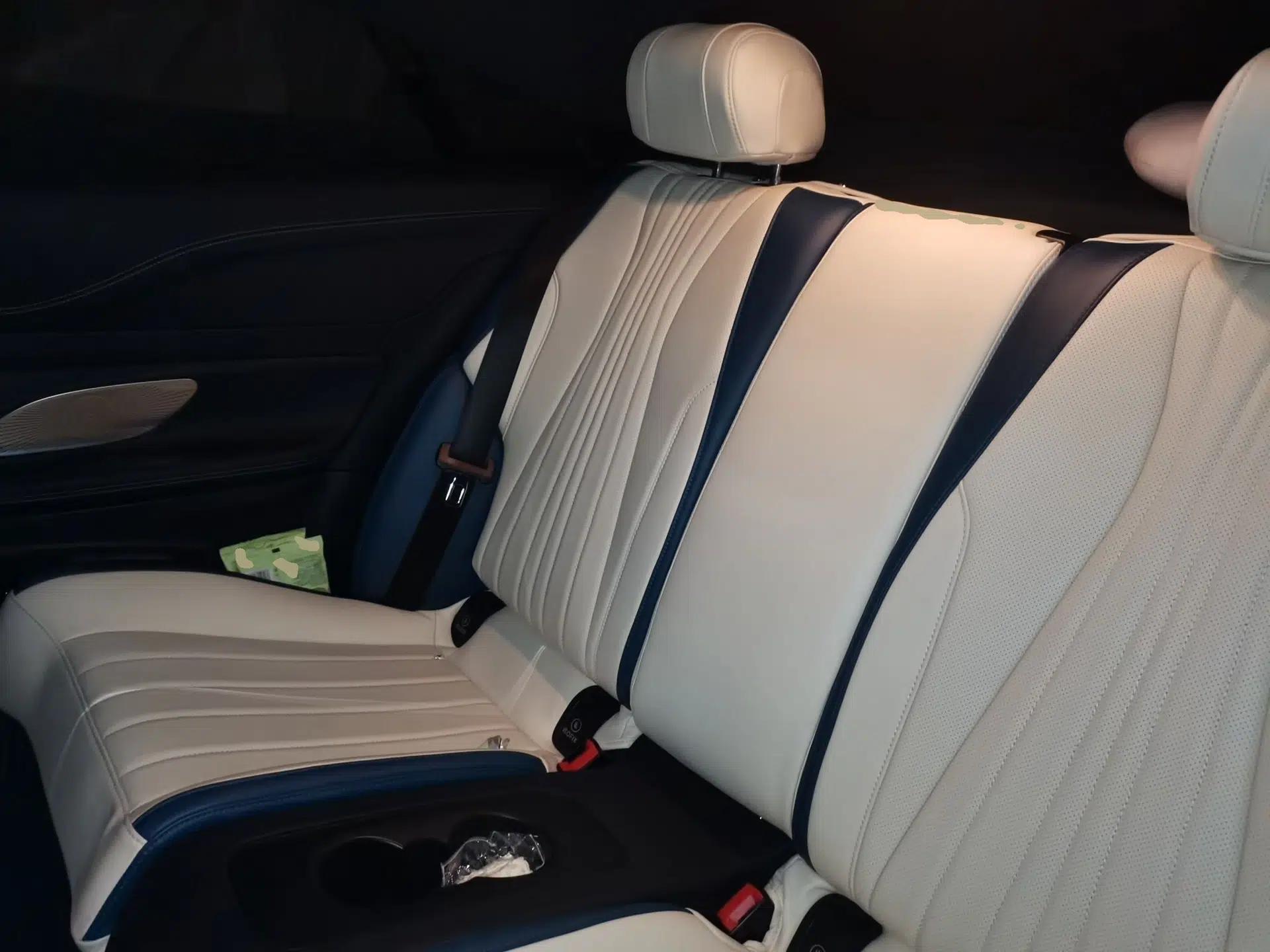 Mercedes-Benz E-Class 2021 Facelift E 260 4MATIC Coupe — миниатюра 17