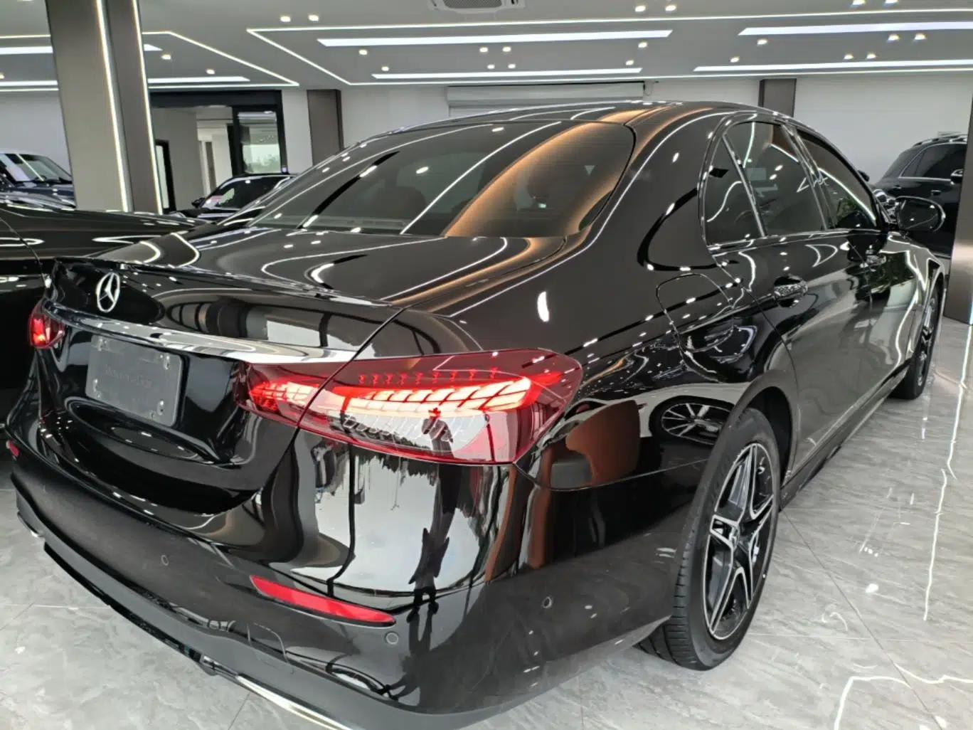 Mercedes-Benz E-Class 2023 E 300 Stylish Sports Edition — миниатюра 6