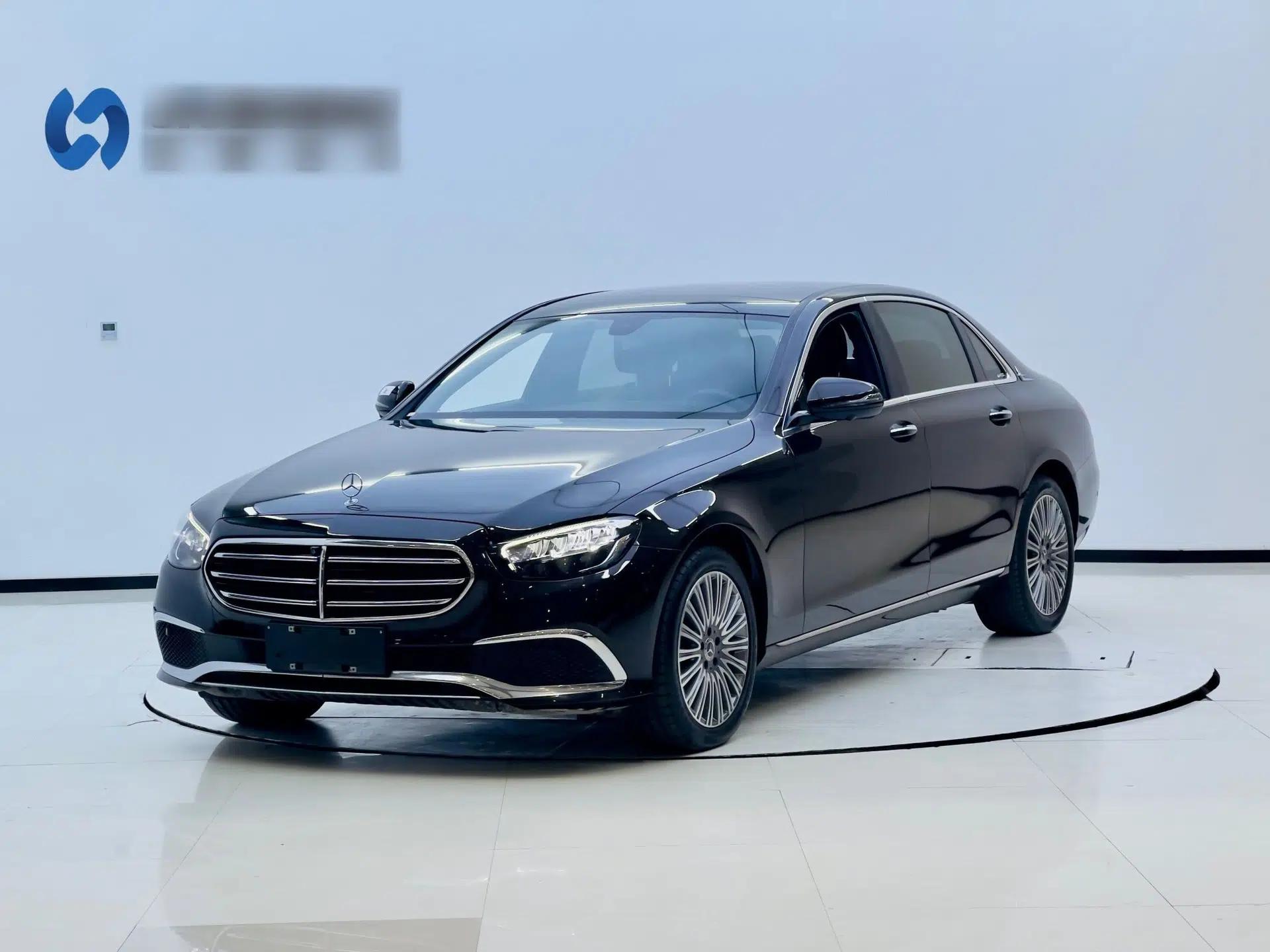 Mercedes-Benz E-Class 2023 Updated E 300 L Luxury Edition — миниатюра 1