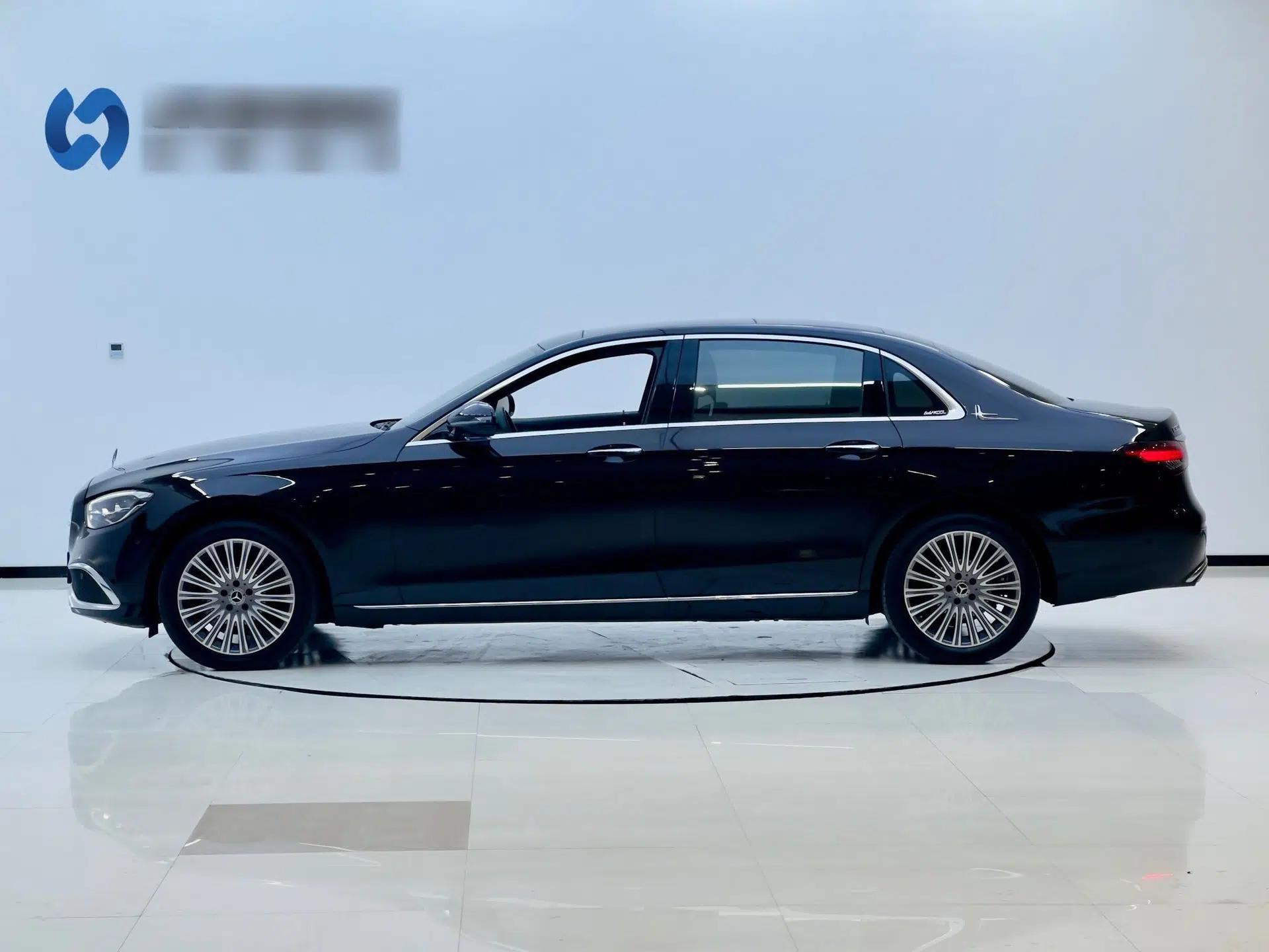 Mercedes-Benz E-Class 2023 Updated E 300 L Luxury Edition — миниатюра 3