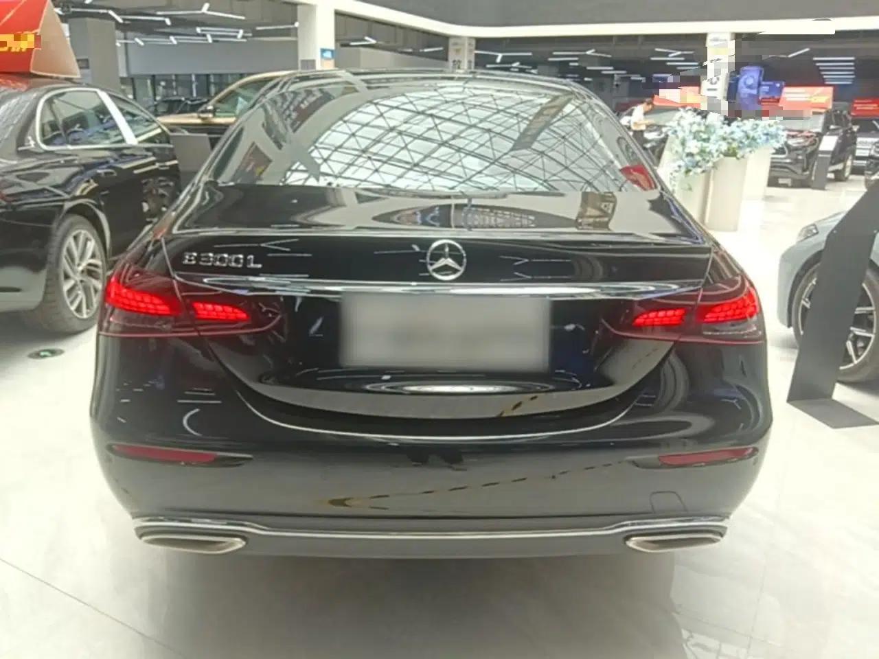 Mercedes-Benz E-Class 2023 Updated E 300 L Fashion Edition — миниатюра 5