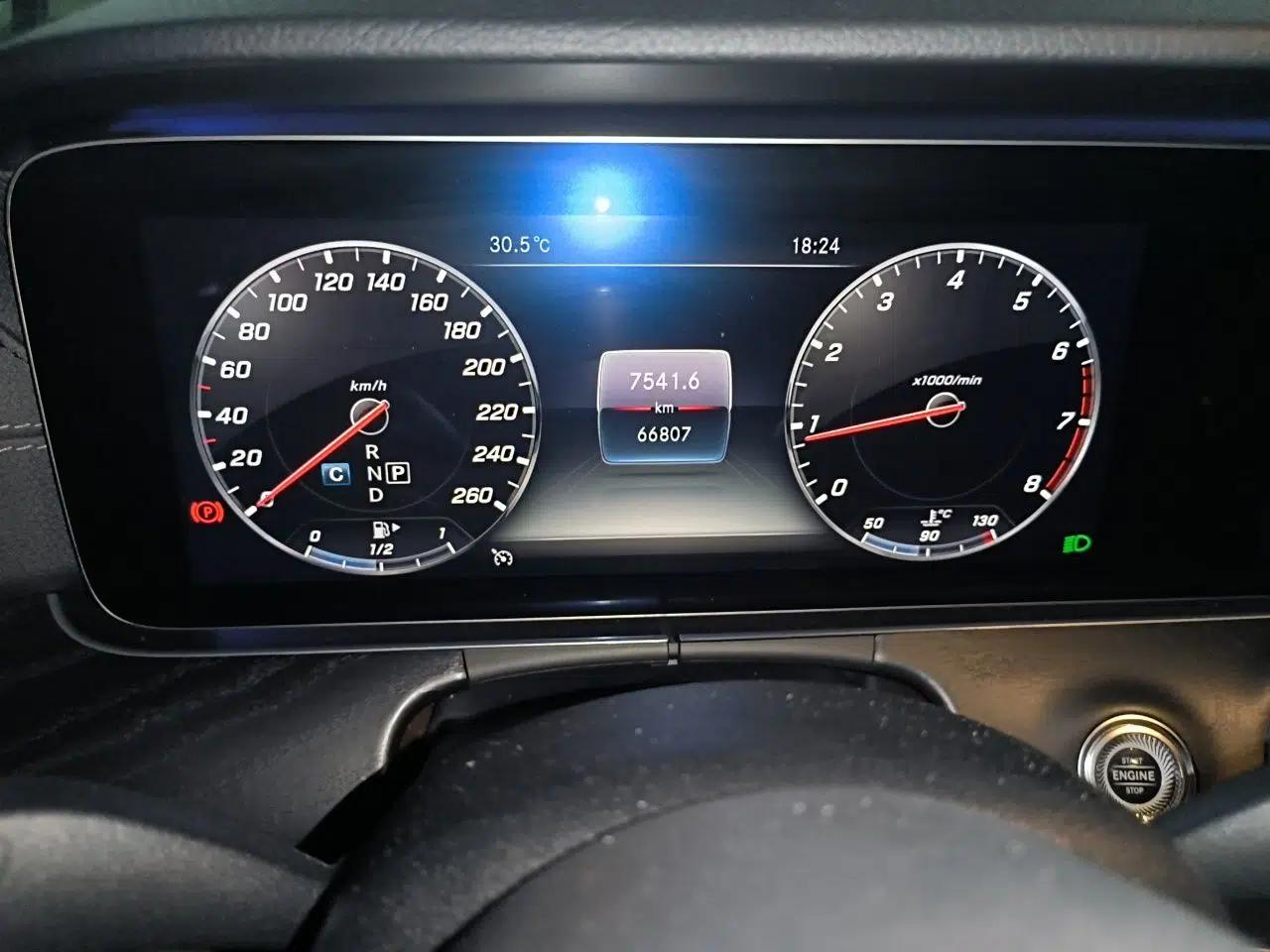 Mercedes-Benz E-Class 2019 E 300 L Sporty and Stylish Model — миниатюра 12