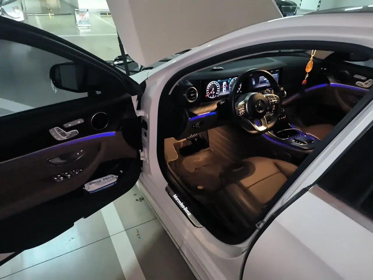 Mercedes-Benz E-Class 2019 E 300 L Sporty and Stylish Model — миниатюра 16