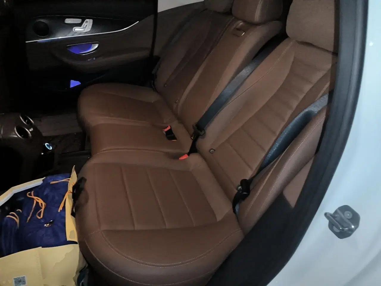 Mercedes-Benz E-Class 2019 E 300 L Sporty and Stylish Model — миниатюра 17