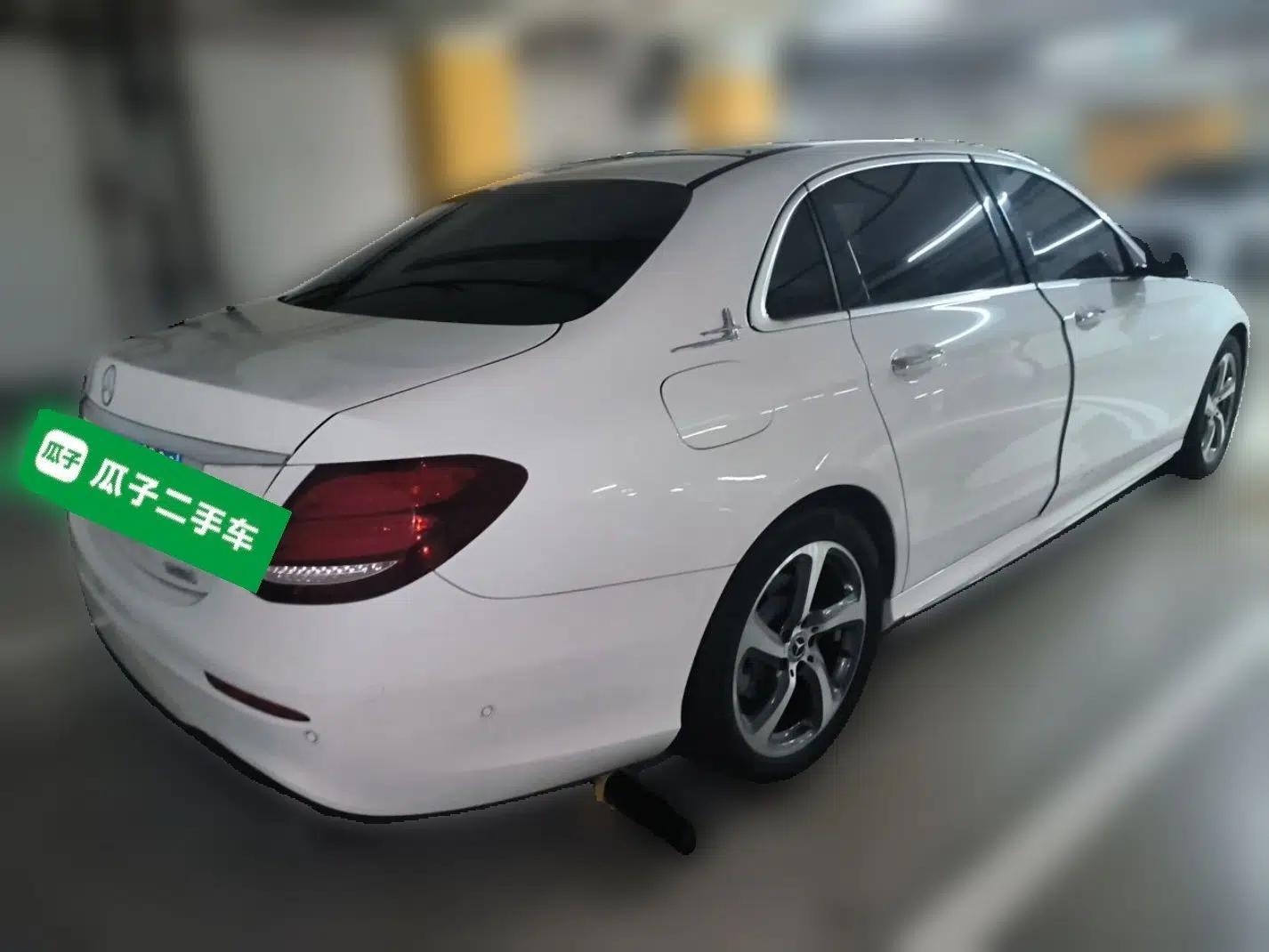 Mercedes-Benz E-Class 2019 E 300 L Sporty and Stylish Model — миниатюра 6