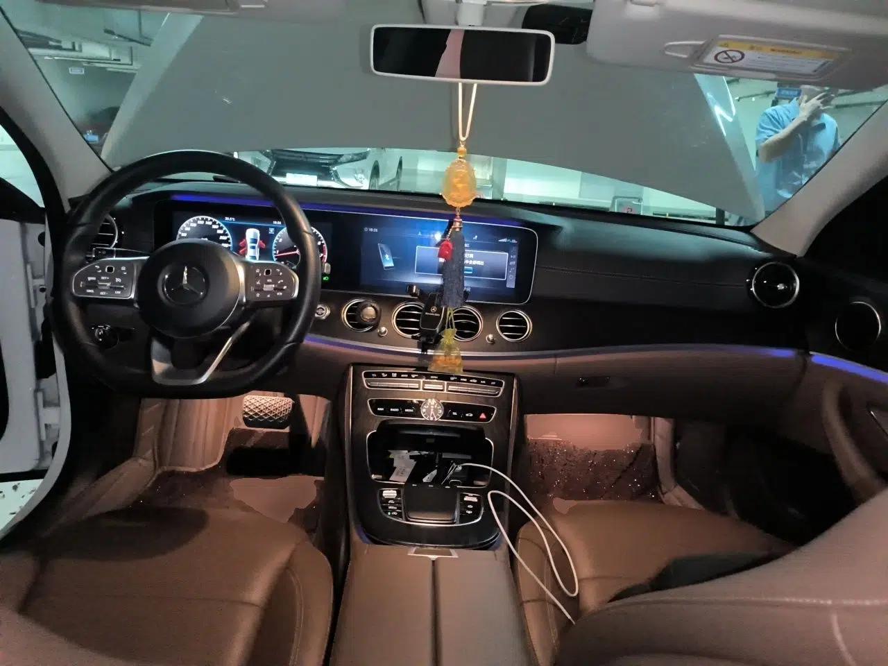 Mercedes-Benz E-Class 2019 E 300 L Sporty and Stylish Model — миниатюра 9