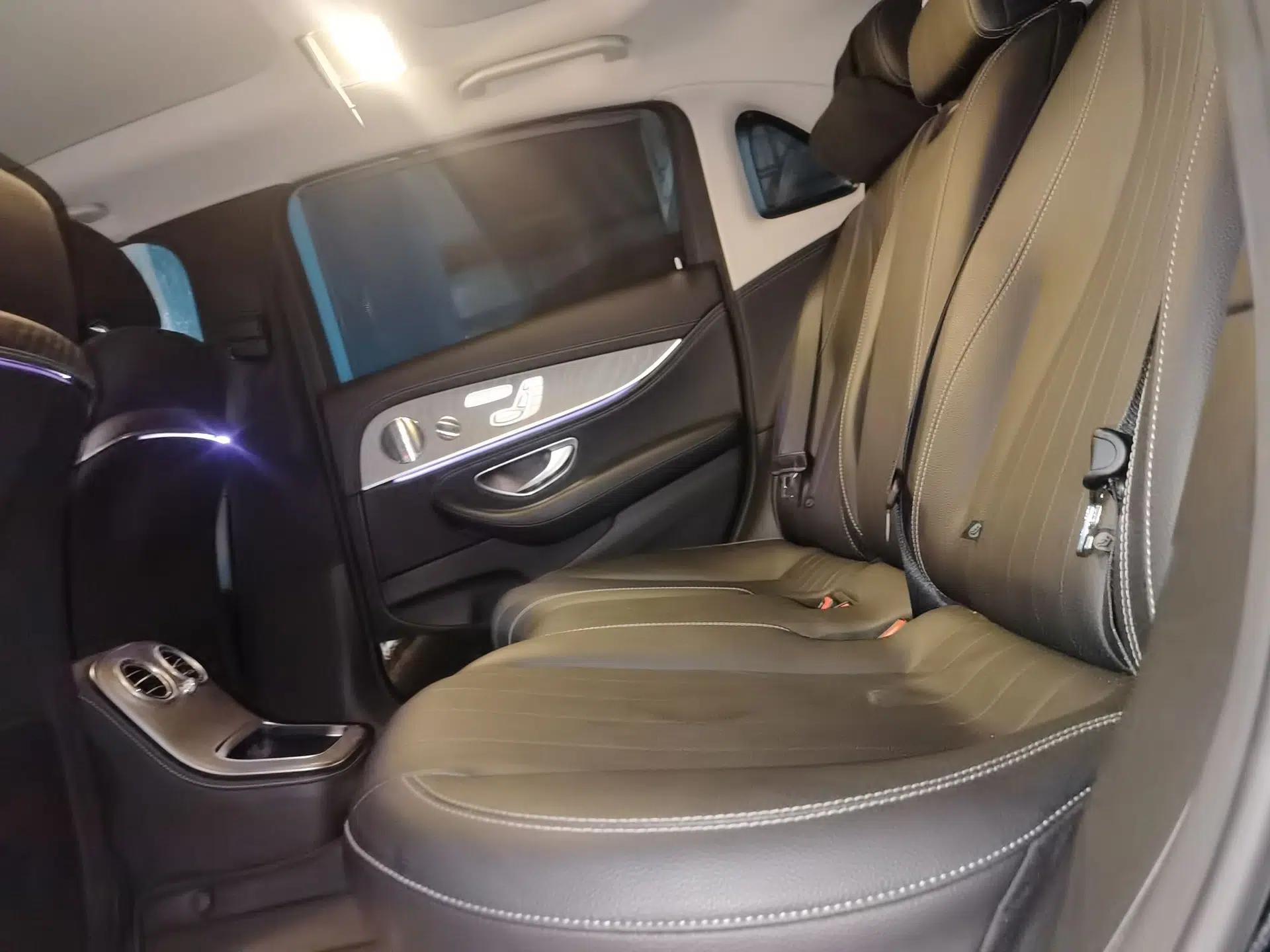 Mercedes-Benz E-Class 2023 E 300 L Sport Luxury Edition — миниатюра 17