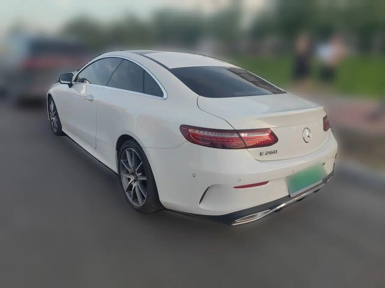Mercedes-Benz E-Class 2021 Facelift E 260 Coupe — миниатюра 4