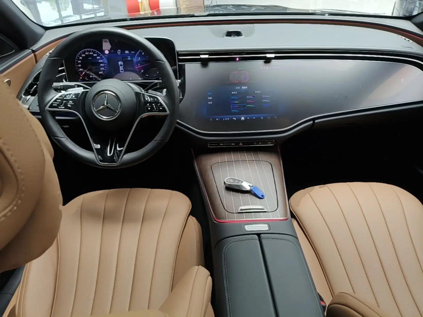Mercedes-Benz E-Class 2024 E 300 L Luxury Model — миниатюра 12