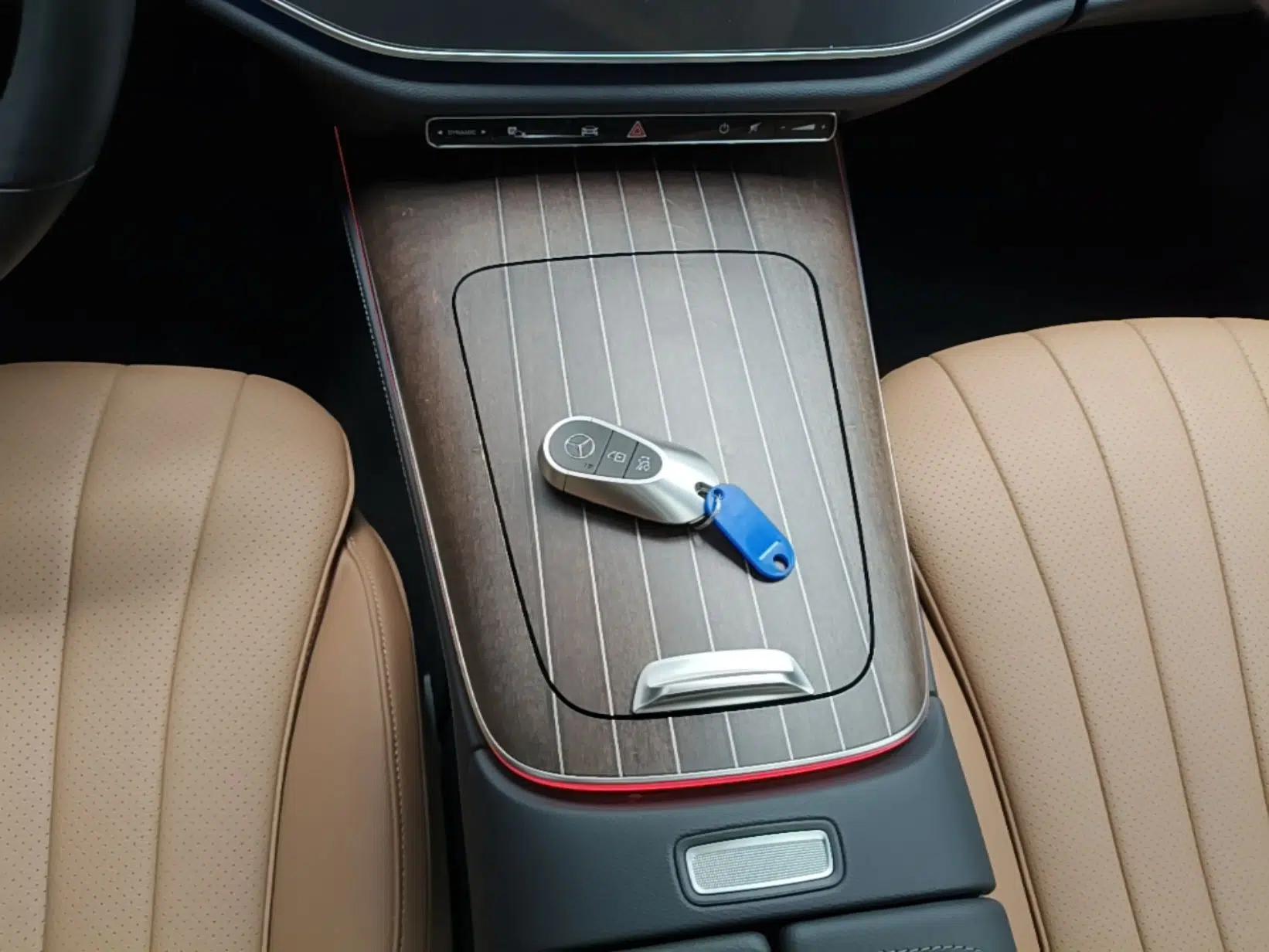 Mercedes-Benz E-Class 2024 E 300 L Luxury Model — миниатюра 16