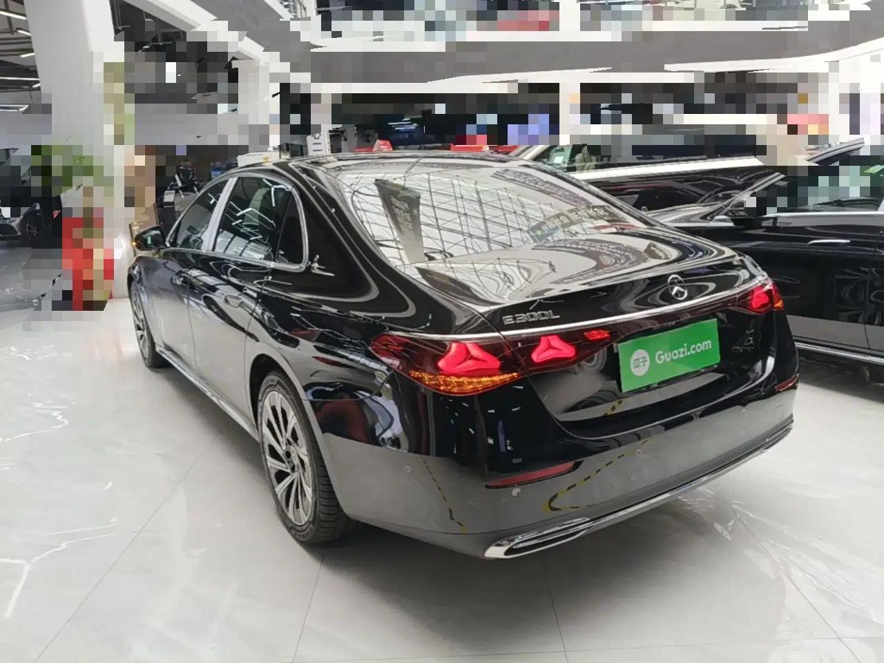 Mercedes-Benz E-Class 2024 E 300 L Luxury Model — миниатюра 4