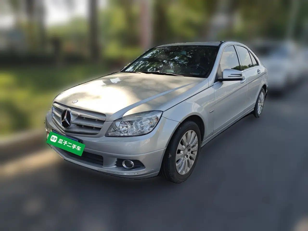 Mercedes-Benz C-Class 2008 C 200K Standard Model — миниатюра 1