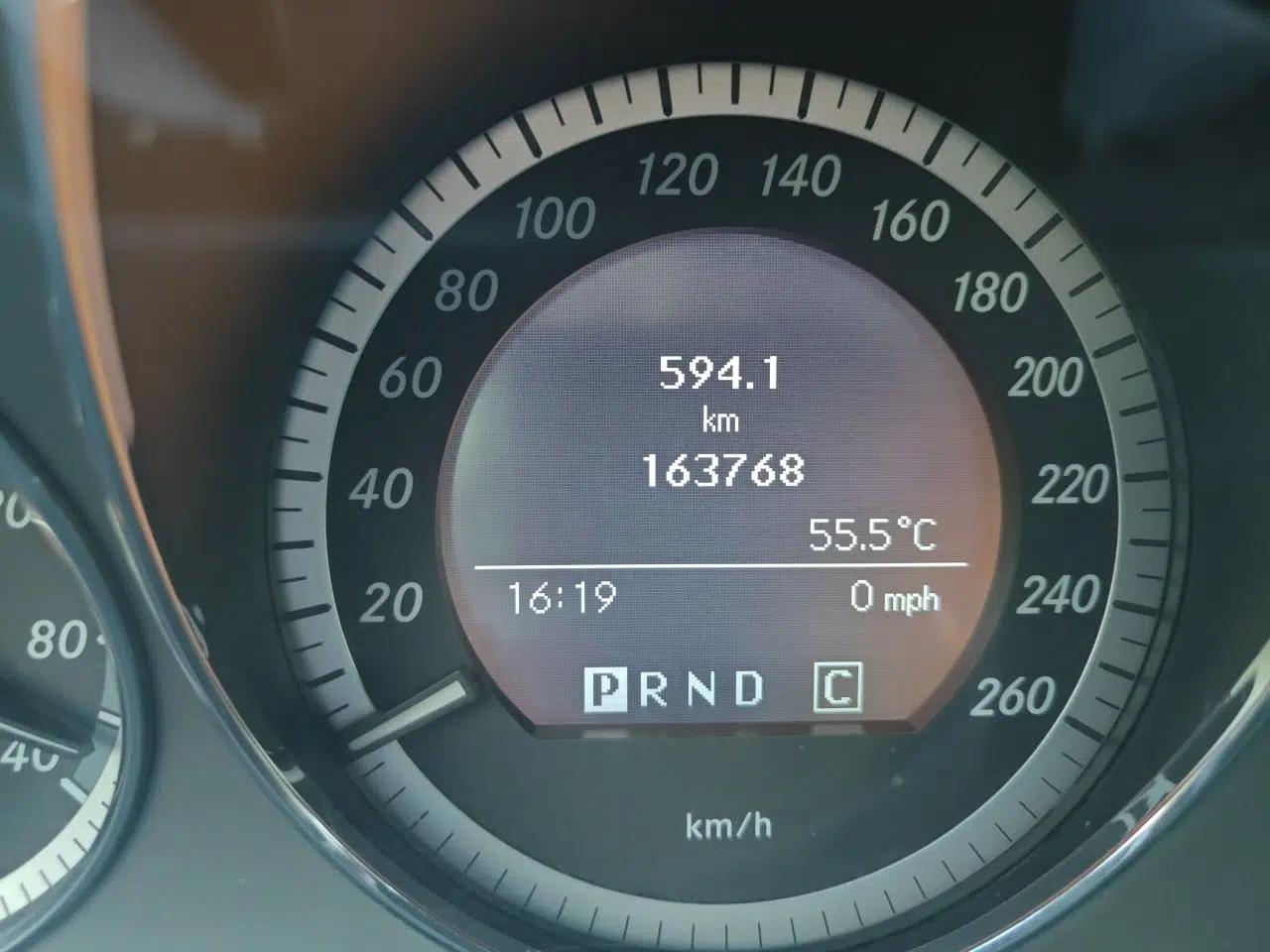 Mercedes-Benz C-Class 2008 C 200K Standard Model — миниатюра 12