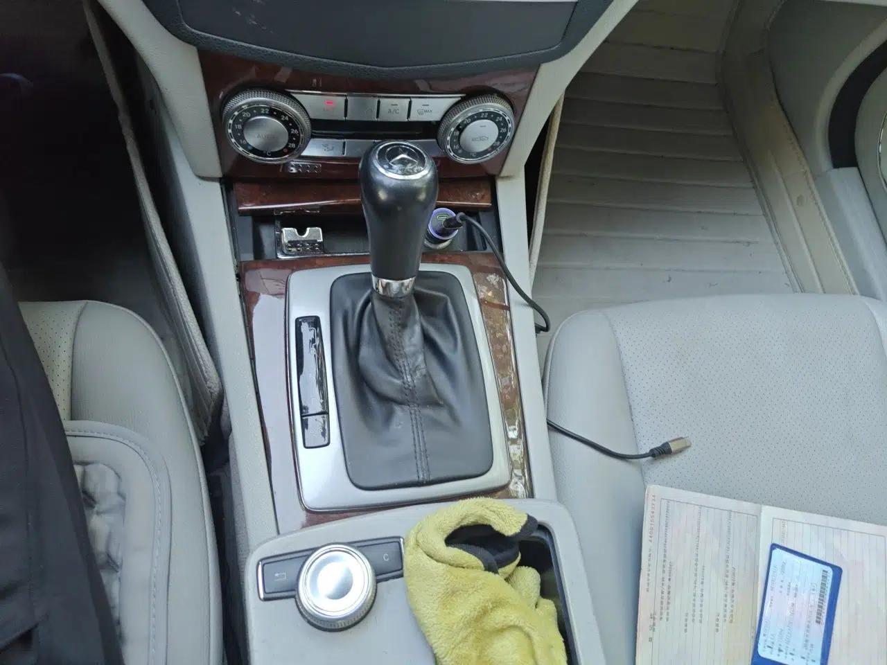 Mercedes-Benz C-Class 2008 C 200K Standard Model — миниатюра 14