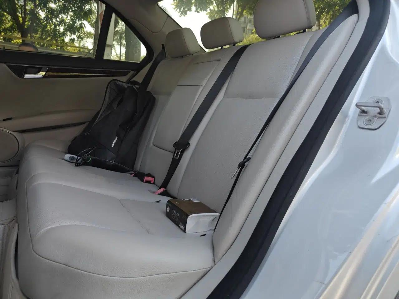 Mercedes-Benz C-Class 2008 C 200K Standard Model — миниатюра 17