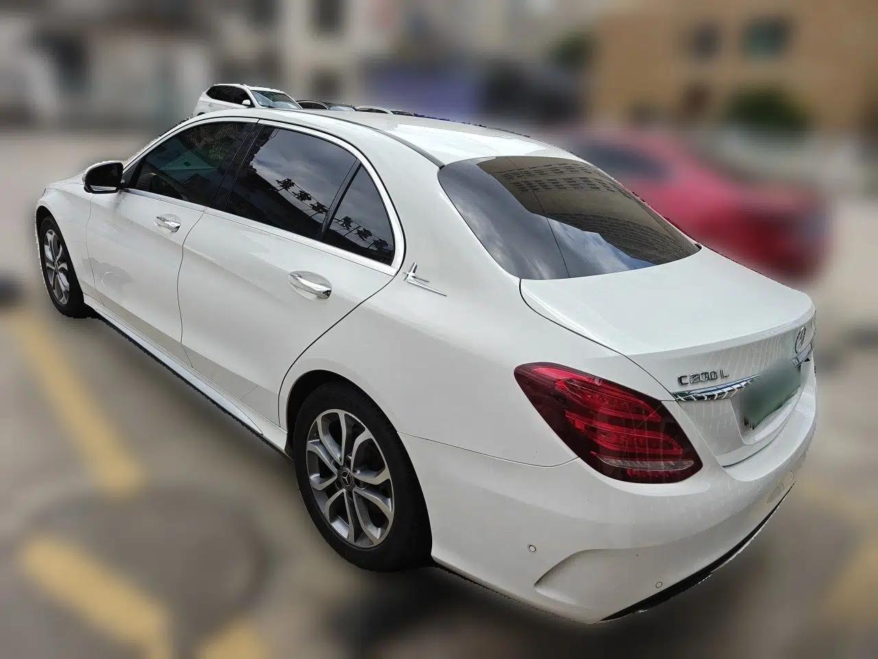 Mercedes-Benz C-Class 2018 C 180 L Dynamic Sports Edition — миниатюра 4