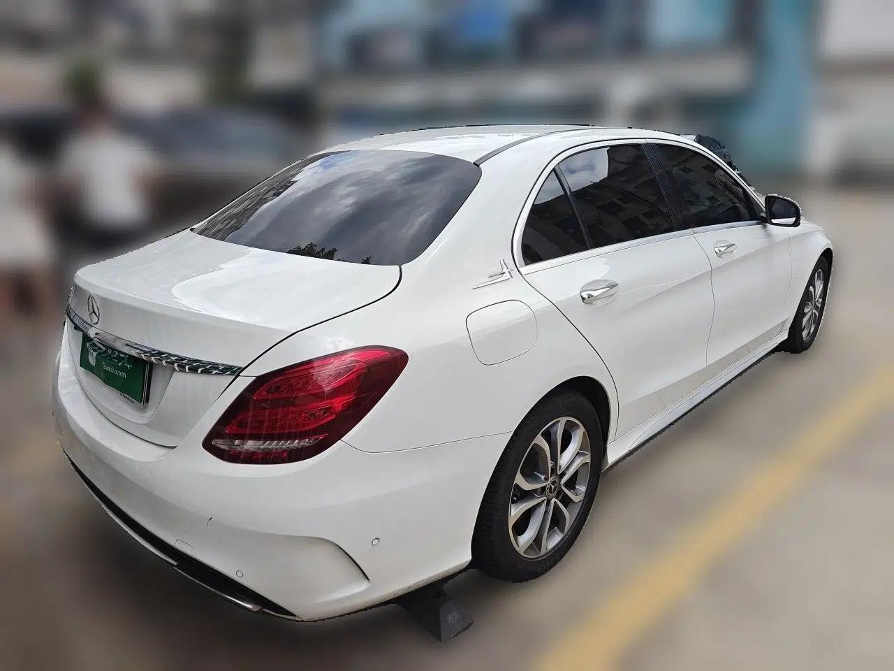 Mercedes-Benz C-Class 2018 C 180 L Dynamic Sports Edition — миниатюра 6