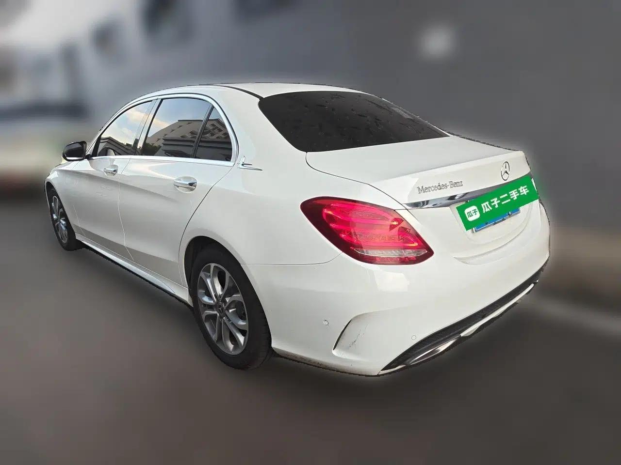 Mercedes-Benz C-Class 2018 C 180 L Fashion Edition Sport Version — миниатюра 4