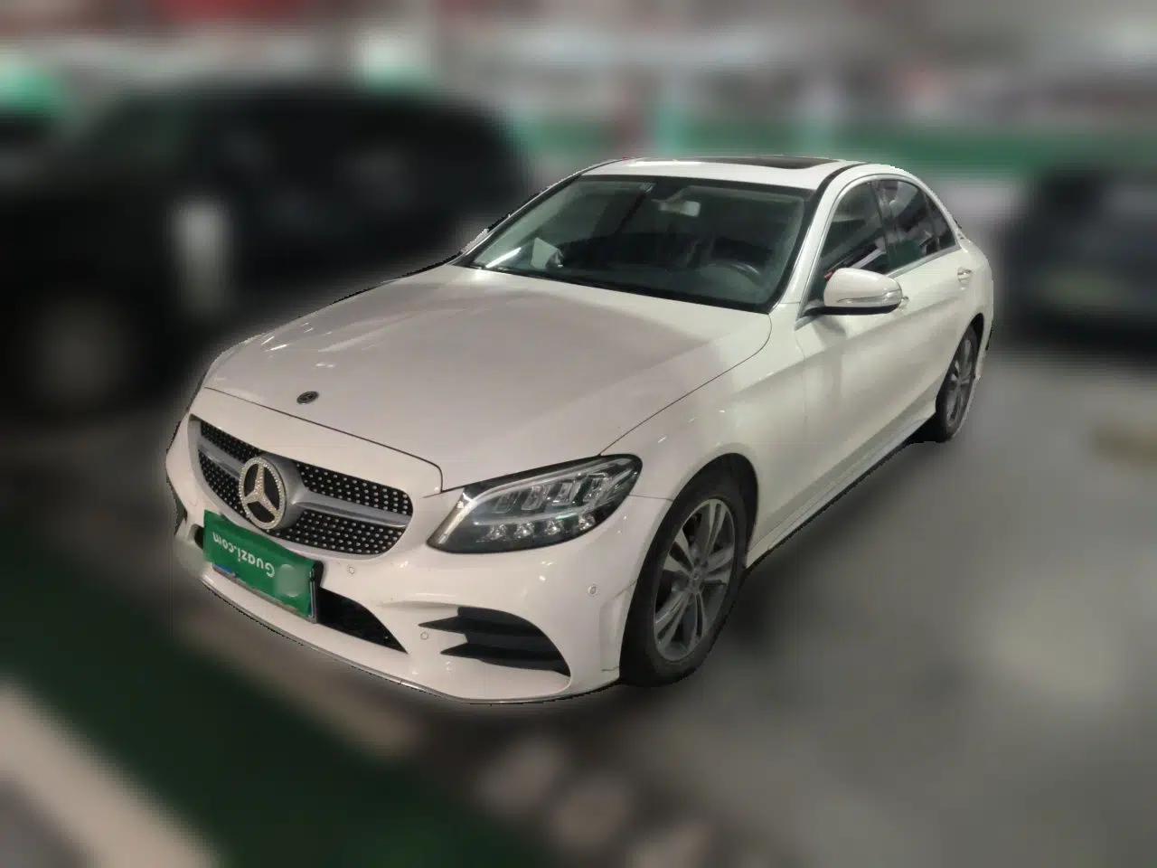 Mercedes-Benz C-Class 2019 C 180 L Fashion Edition Sport Version — миниатюра 1