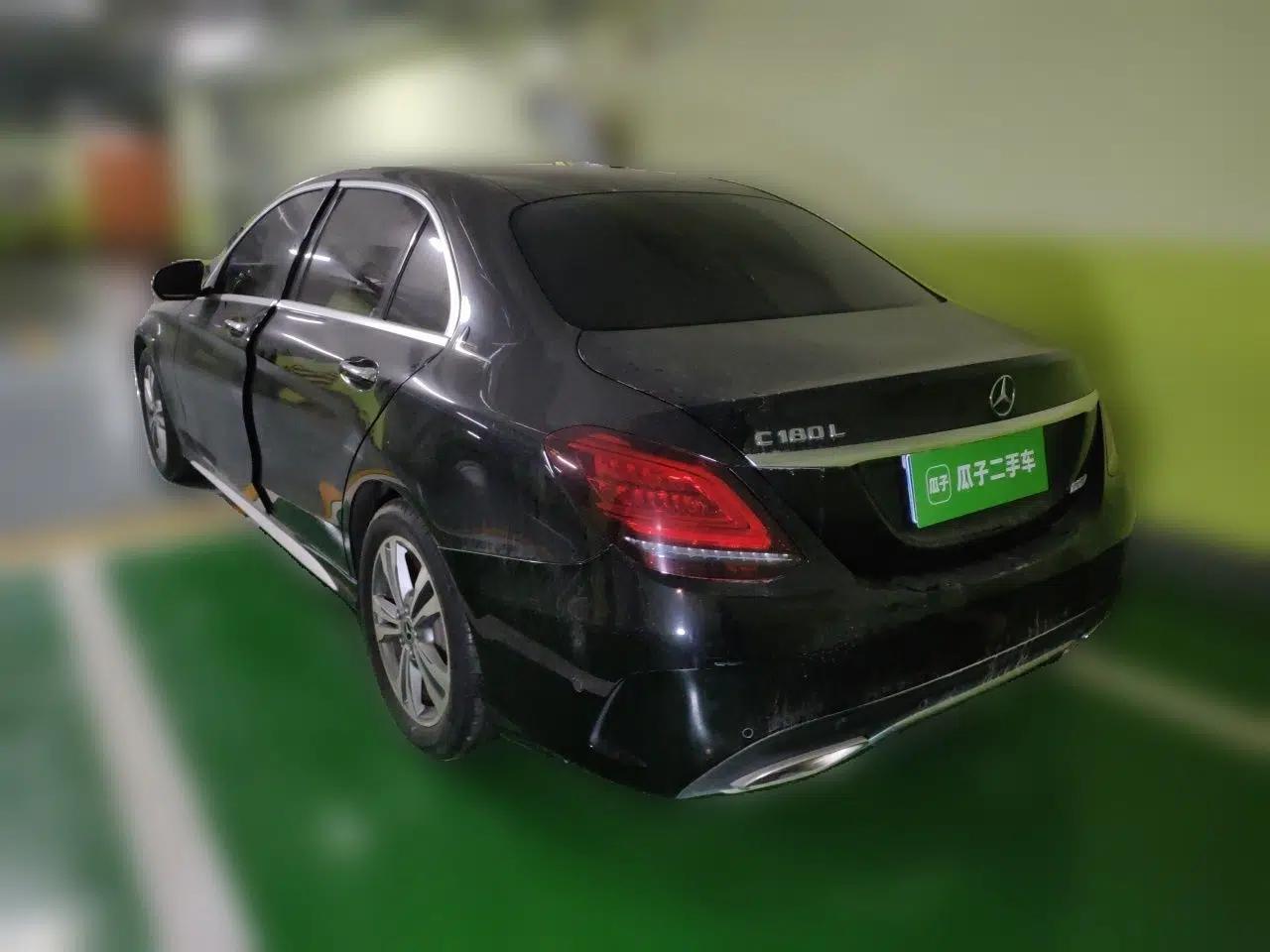 Mercedes-Benz C-Class 2019 C 180 L Fashion Edition Sport Version — миниатюра 4