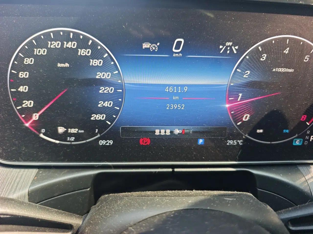 Mercedes-Benz C-Class 2024 C 260 L Sport Edition — миниатюра 12