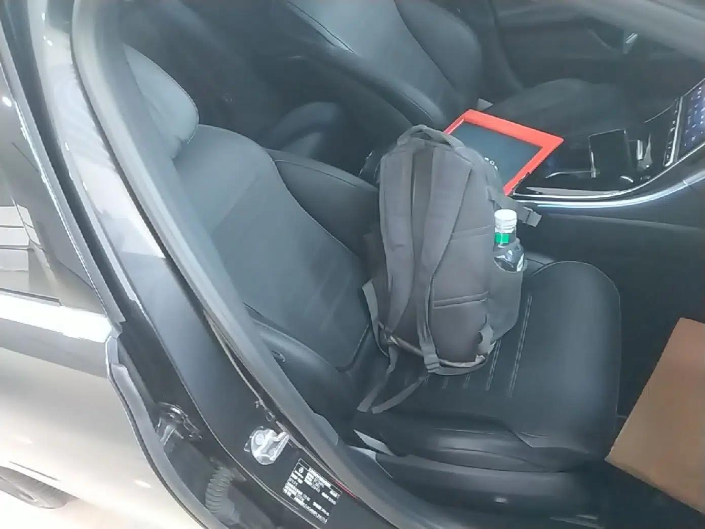 Mercedes-Benz C-Class 2023 Revised C 200 L Sport Edition — миниатюра 19