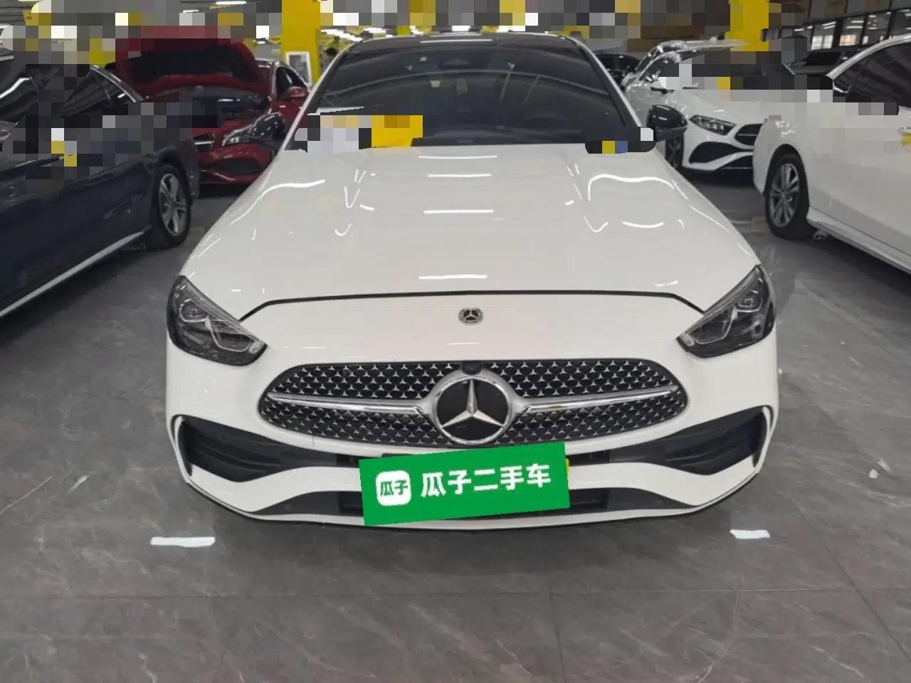 Mercedes-Benz C-Class 2023 Restyled C 260 L Night Edition Sports Version — миниатюра 2